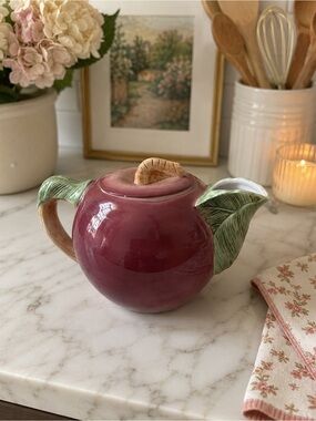 Vintage Apple Teapot Jay Willfred Andrea By Sadek Ceramic Whimsical Hand painted
